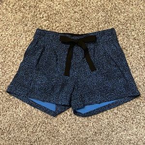 Lululemon Everyday Ribbon Tie Shorts
